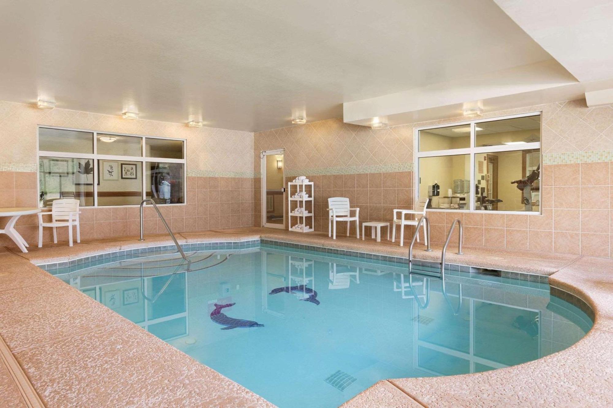 Country Inn & Suites By Radisson, Smyrna - Atlanta Northwest Dış mekan fotoğraf